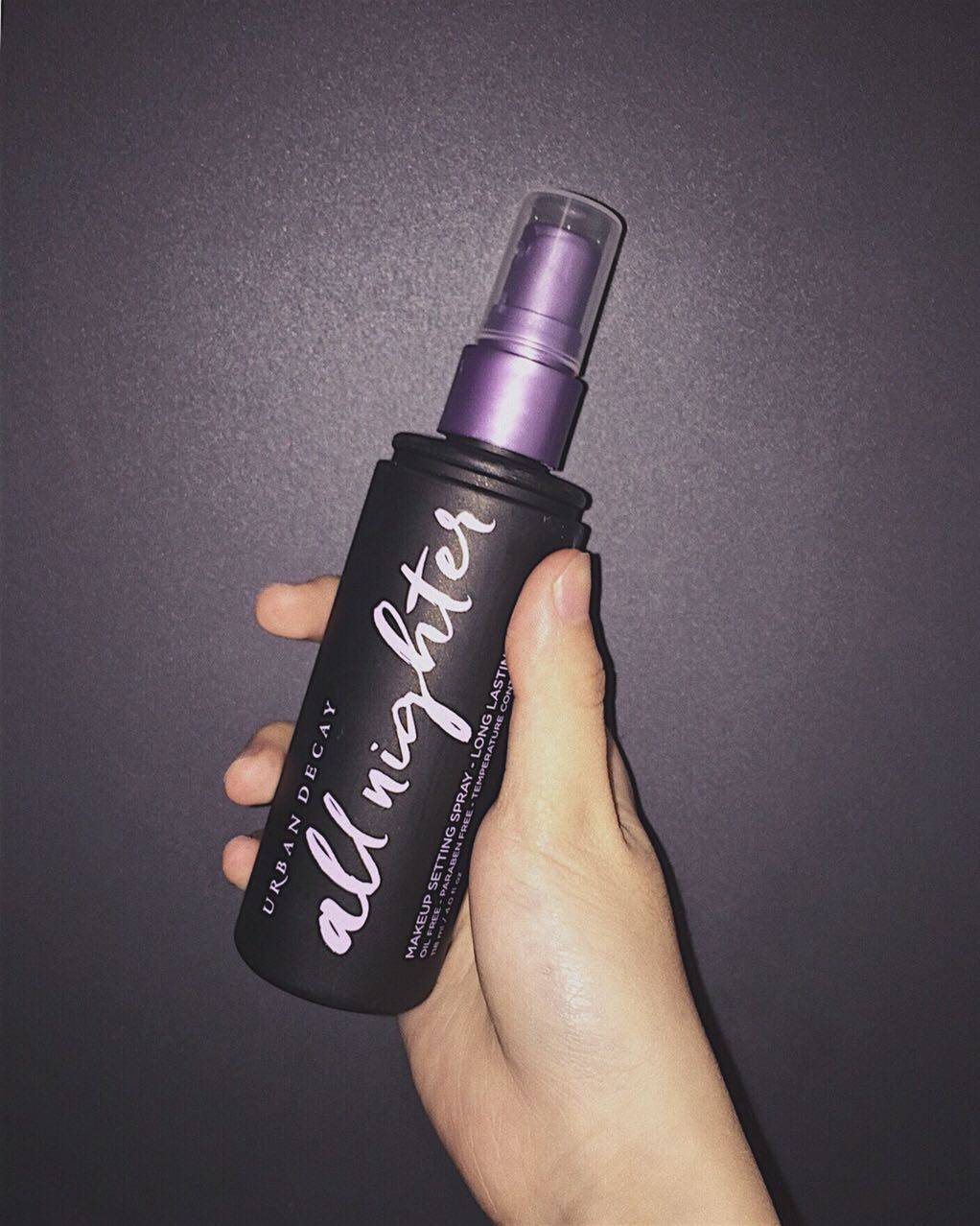 衰败城市定妆喷雾～定妆神器👍🏻 妆画的再好也千万不能缺少