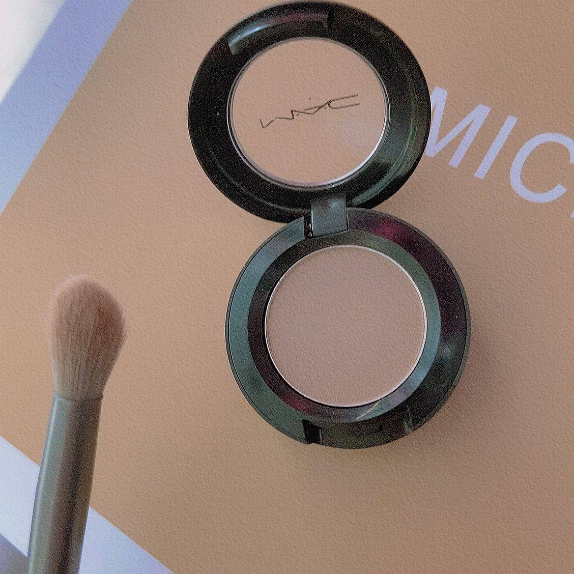 修容神器🟤mac眼影omega  倒数第二步修容用的是ma