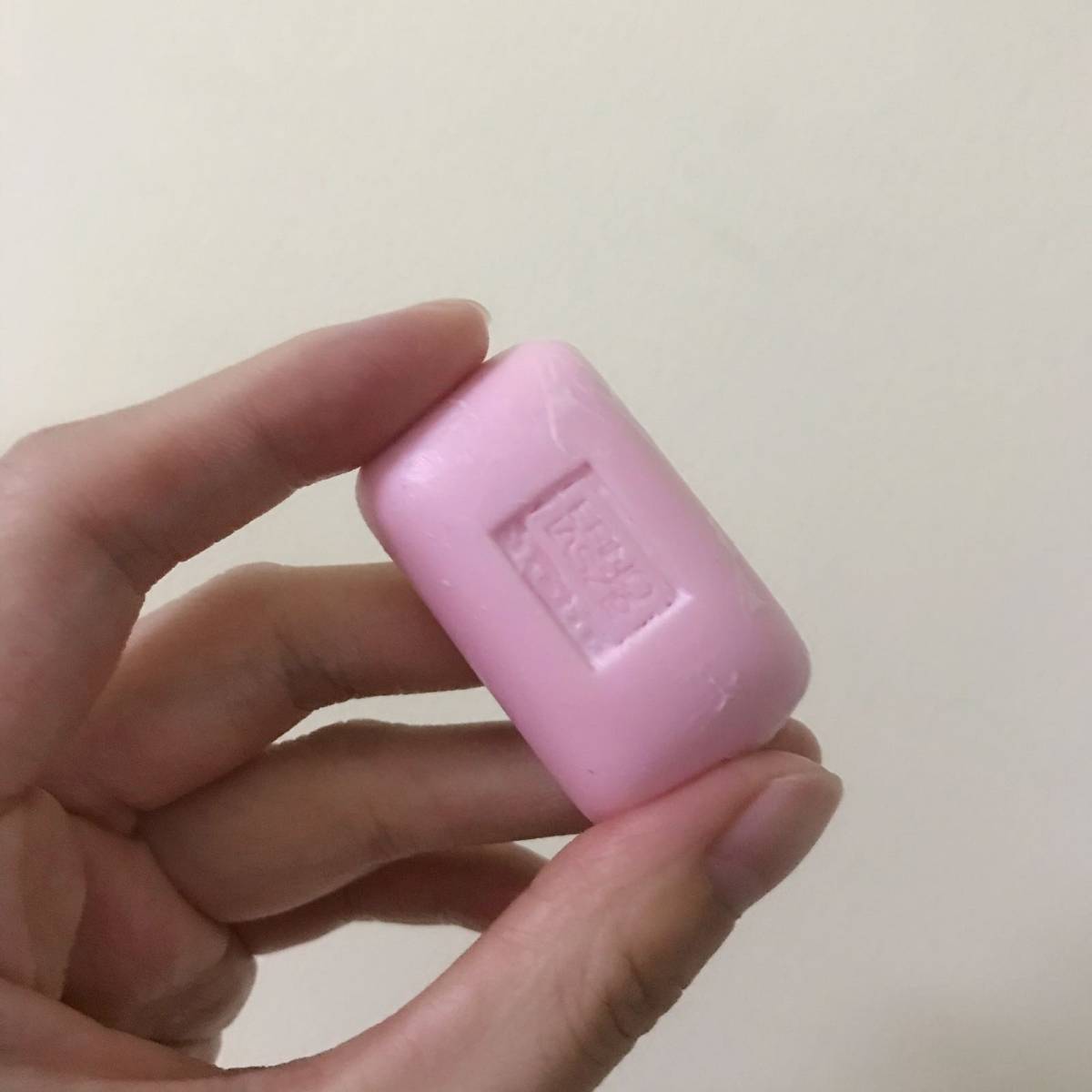 ☘️奥伦纳素洁面皂～五颜六色功效不同 说起奥伦纳素的洁面皂，