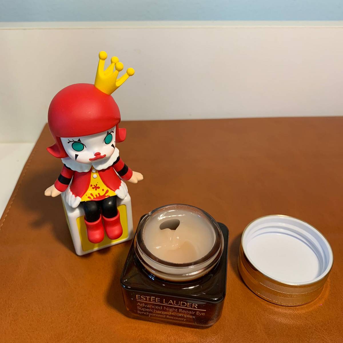 雅诗兰黛值得买之蓝光眼霜  ✨雅诗兰黛蓝光眼霜也是他家的畅销