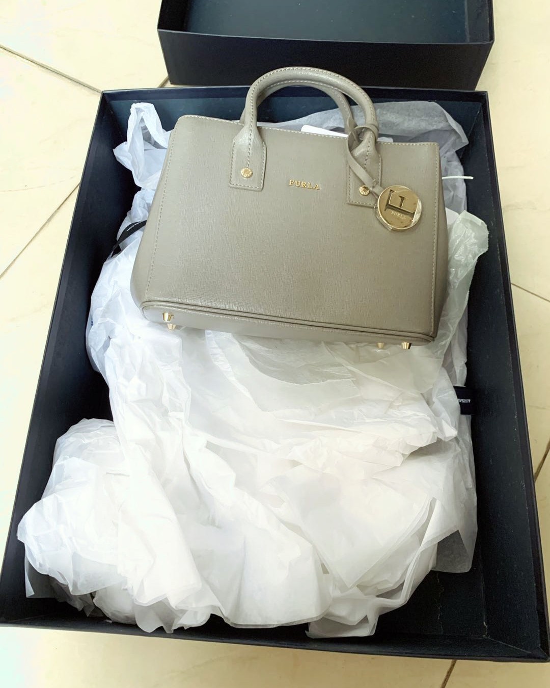 我来打卡了👜furAl包包  通勤包必入Furla Met