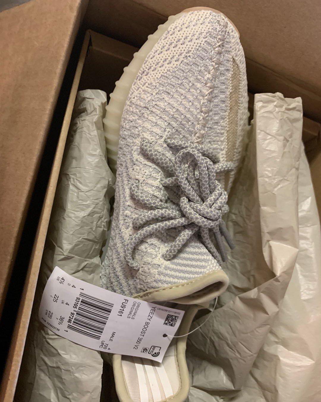 椰子鞋如何选码？   📈1.  常规脚型：yeezy，50