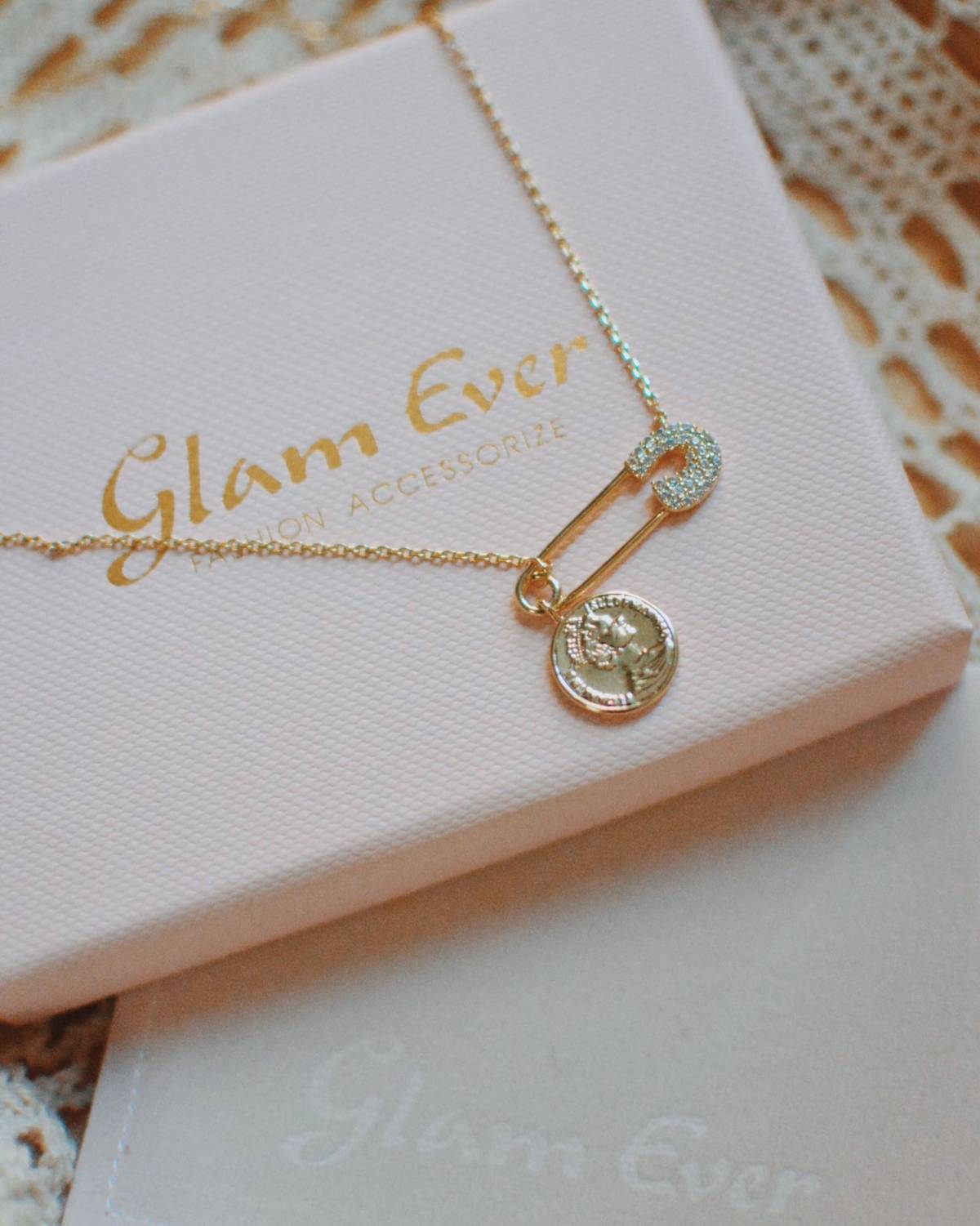 ⭐️Glam Ever 复古风金色项链 英国小众饰品品牌⭐️