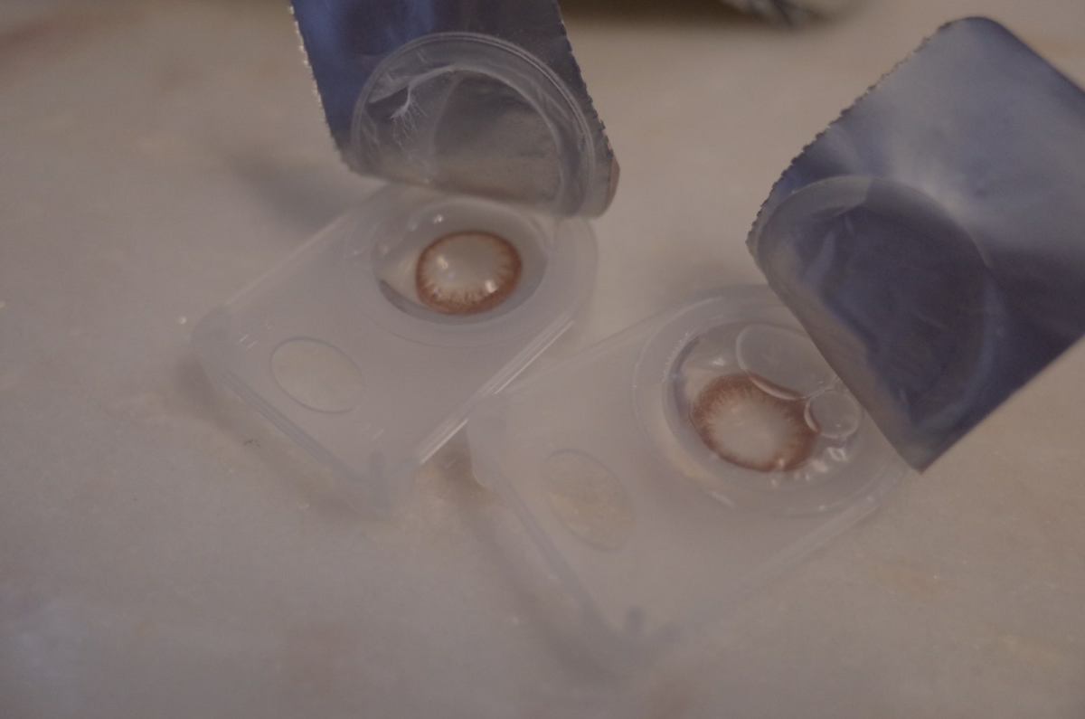 视客眼镜网美瞳开箱  作为一个资深近视眼，的安慰大概就是可以