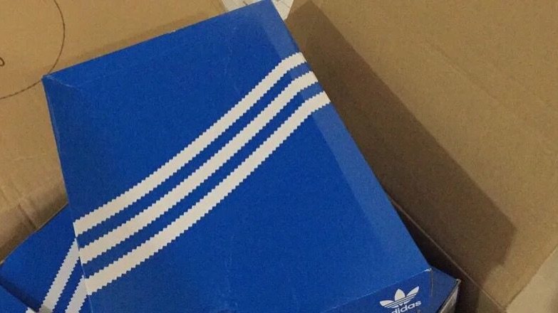 阿迪达斯海淘分享，鹏华转运太🉑️了吧 哈哈哈前阵子火得不要