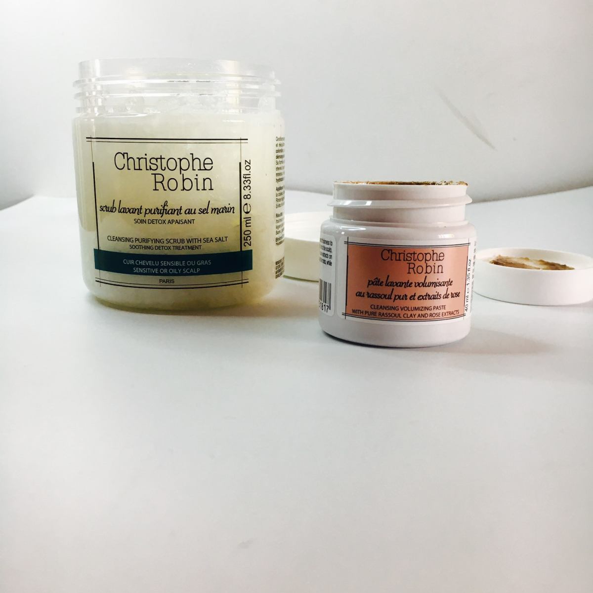 这个海盐头皮洁净霜是我自己特别喜欢的一款泛发用产品 可以说是