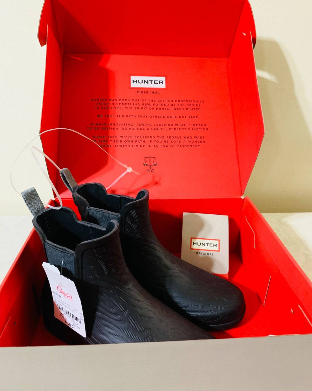 新人首晒领美金🌨英国王室御用雨靴品牌Hunter  关于品