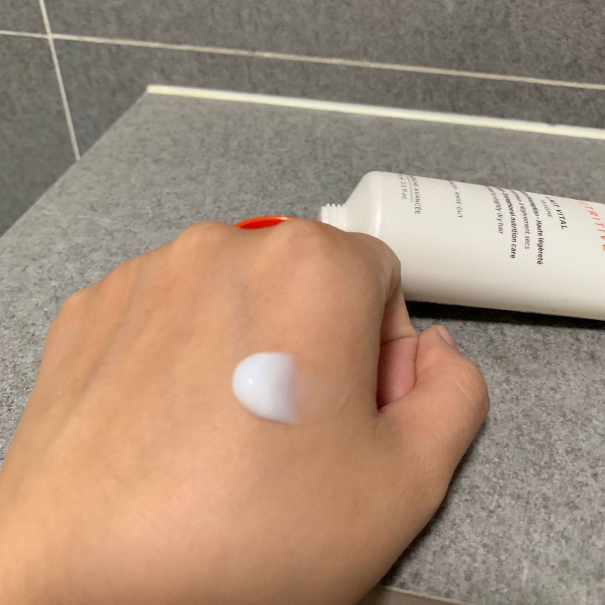 卡诗蛋白护发乳  ✨现在浓密的头发、好的发质真的会很让人羡慕