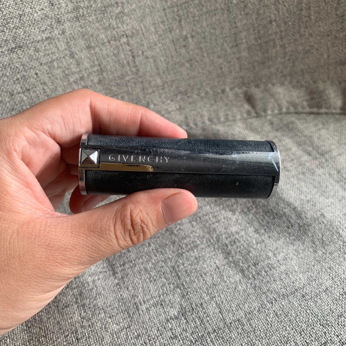 纪梵希小羊皮306  ✨纪梵希的口红我已经买过好几只了，有粉