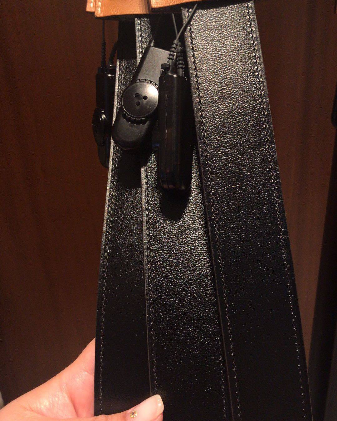 Hermes店员以为我在配货，还悄悄告诉我有难买的Herba