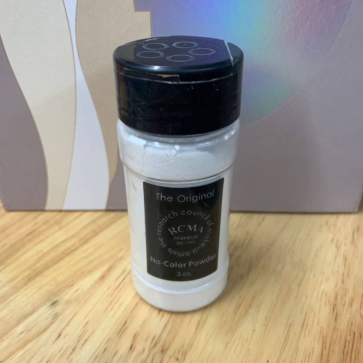 rcma散粉  ✨这款散粉也是跟风入的，虽然我深深的认可一分
