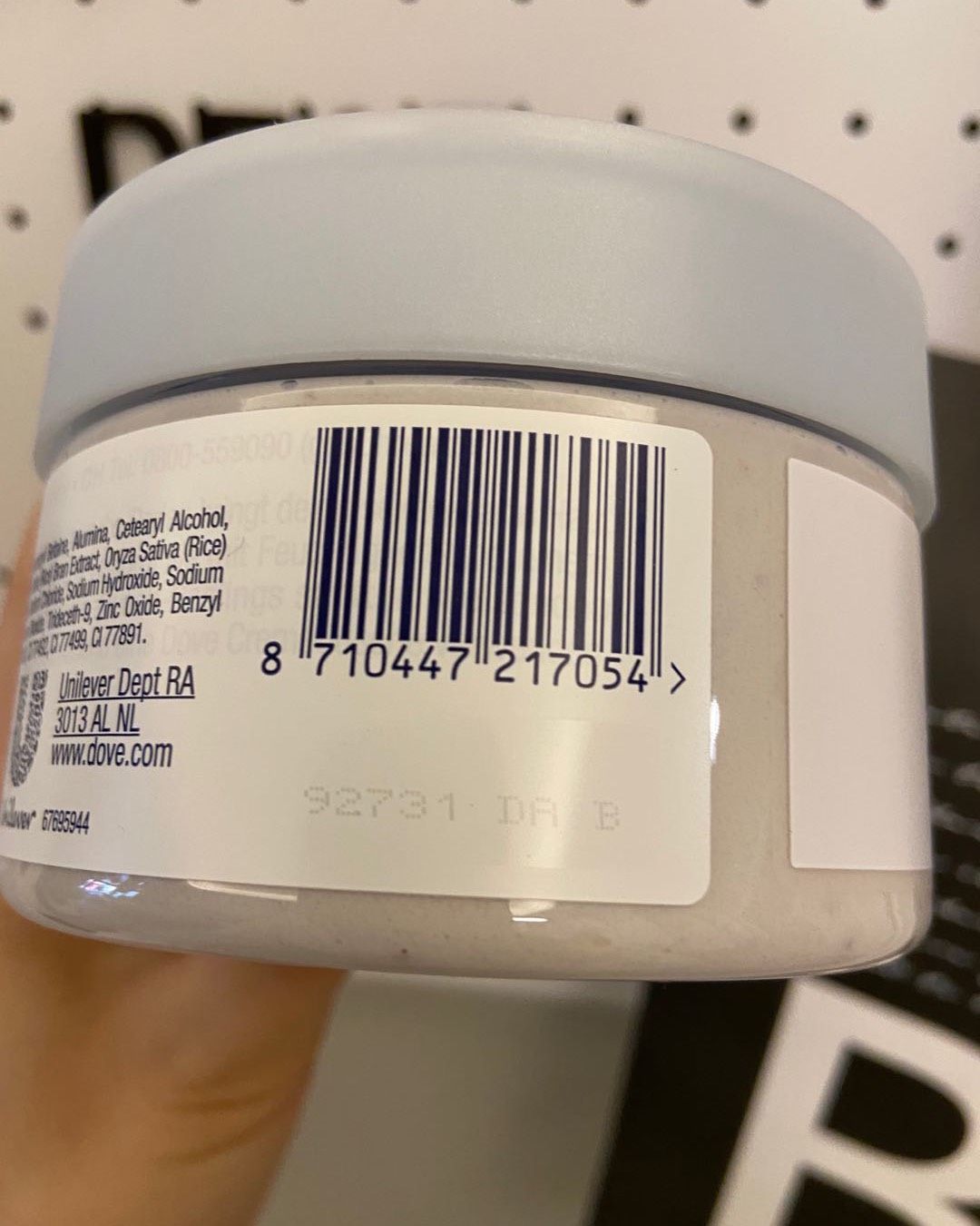 九月晒单挑战：DOVE多芬坚果米浆风味 身体磨砂膏。  🛍