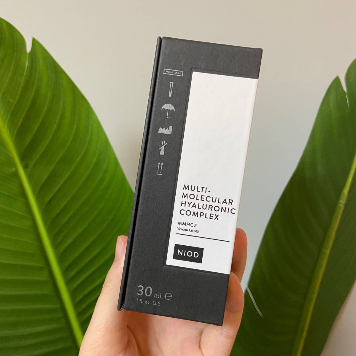 九月晒单挑战：NIOD MMHC多重玻尿酸。 含量30ml。
