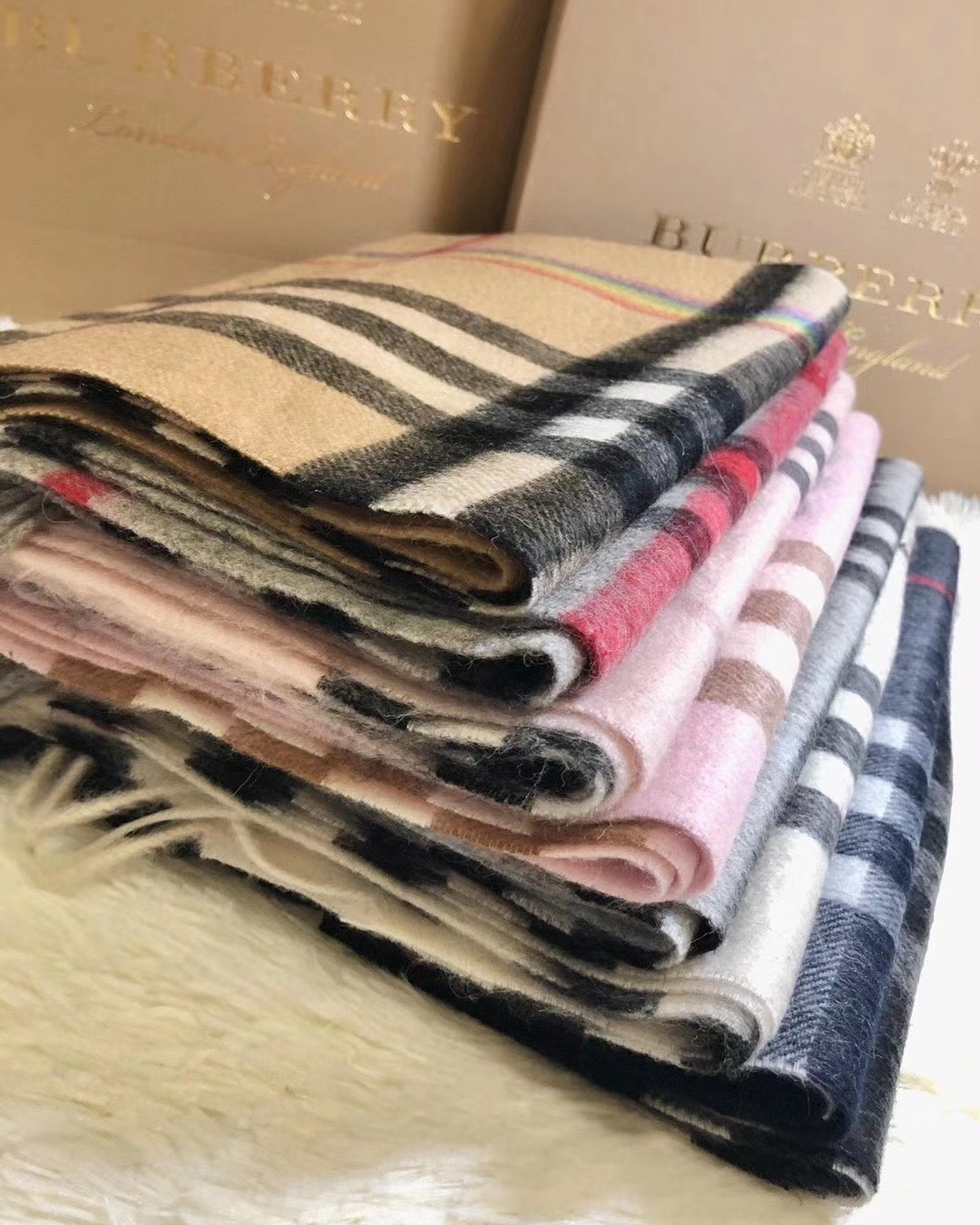 Burberry vintage围巾 之前给大家过Burbe