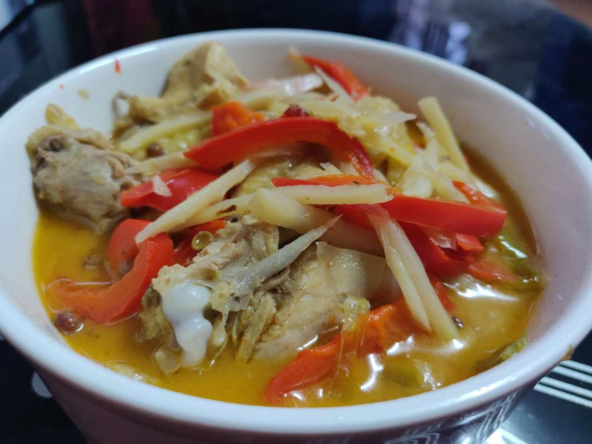 国庆八天乐~美食~ 老家在湖南的同事给我打包过一份湖南东安鸡