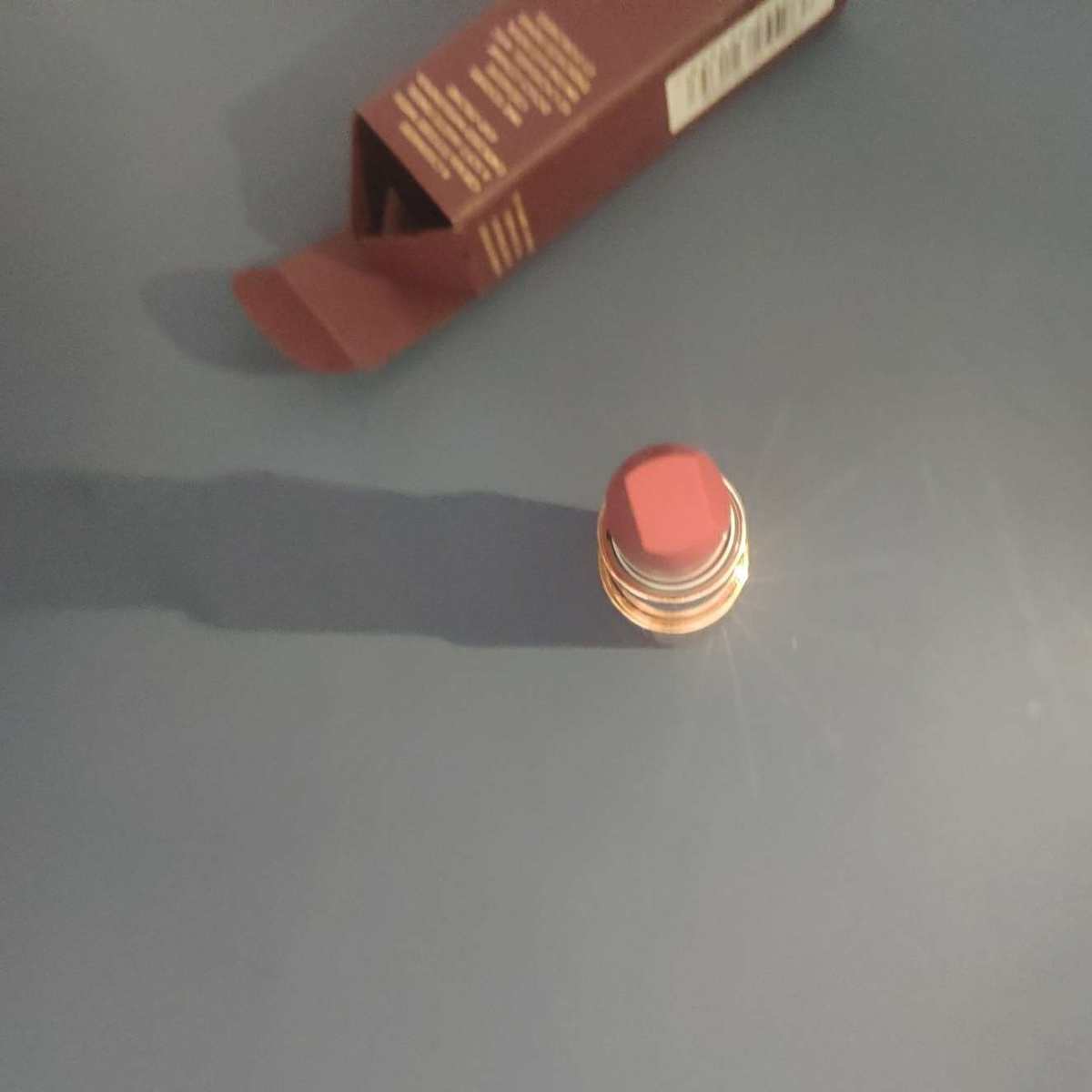 CT的口红色号wos绝美豆沙色，比Mac的好看多了 不过还是