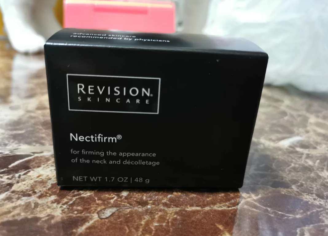 安利海外购小众颈霜Revision Revision是美系高