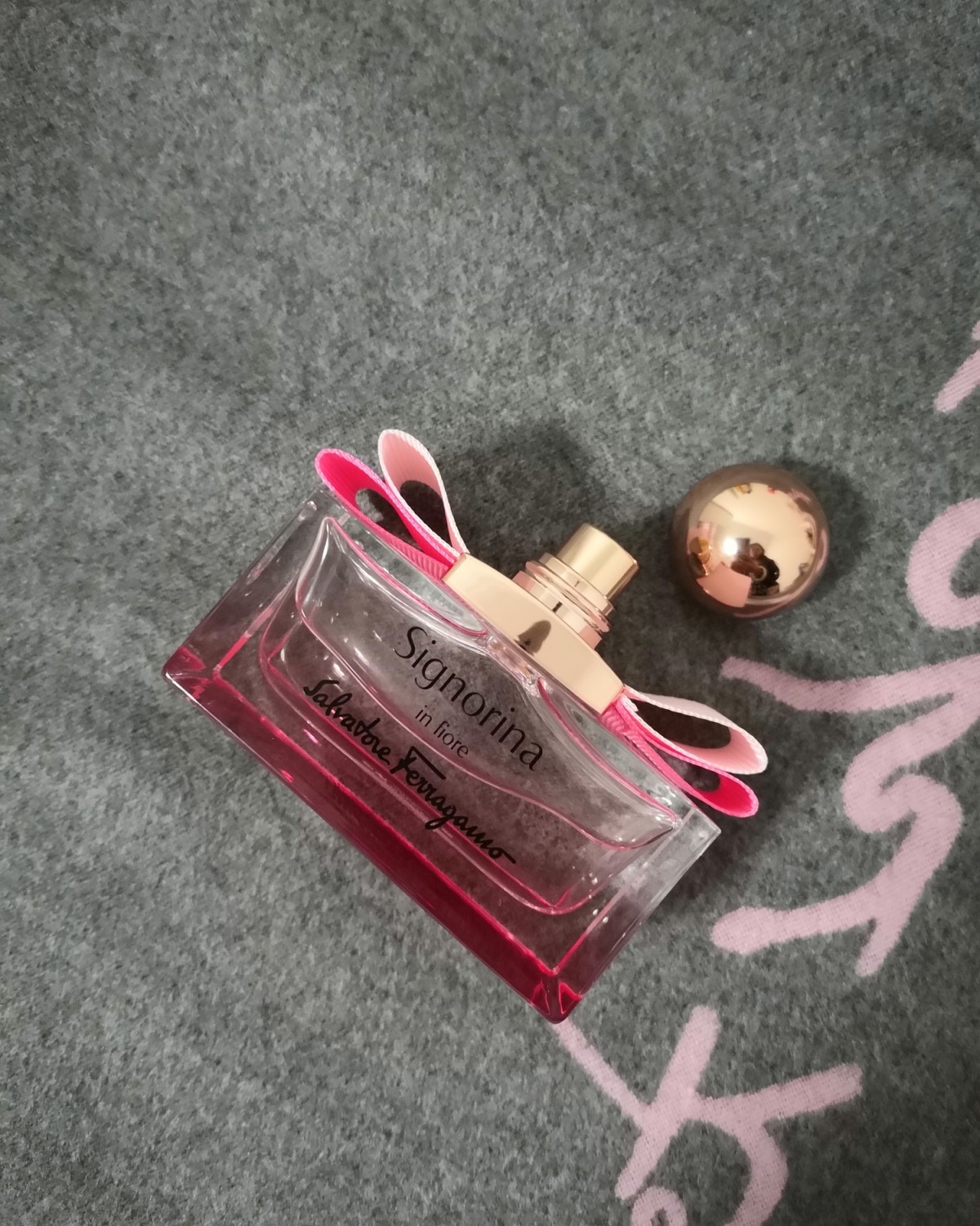 第一次海淘，ferragamo菲拉格慕的花漾伊人女士淡香，很