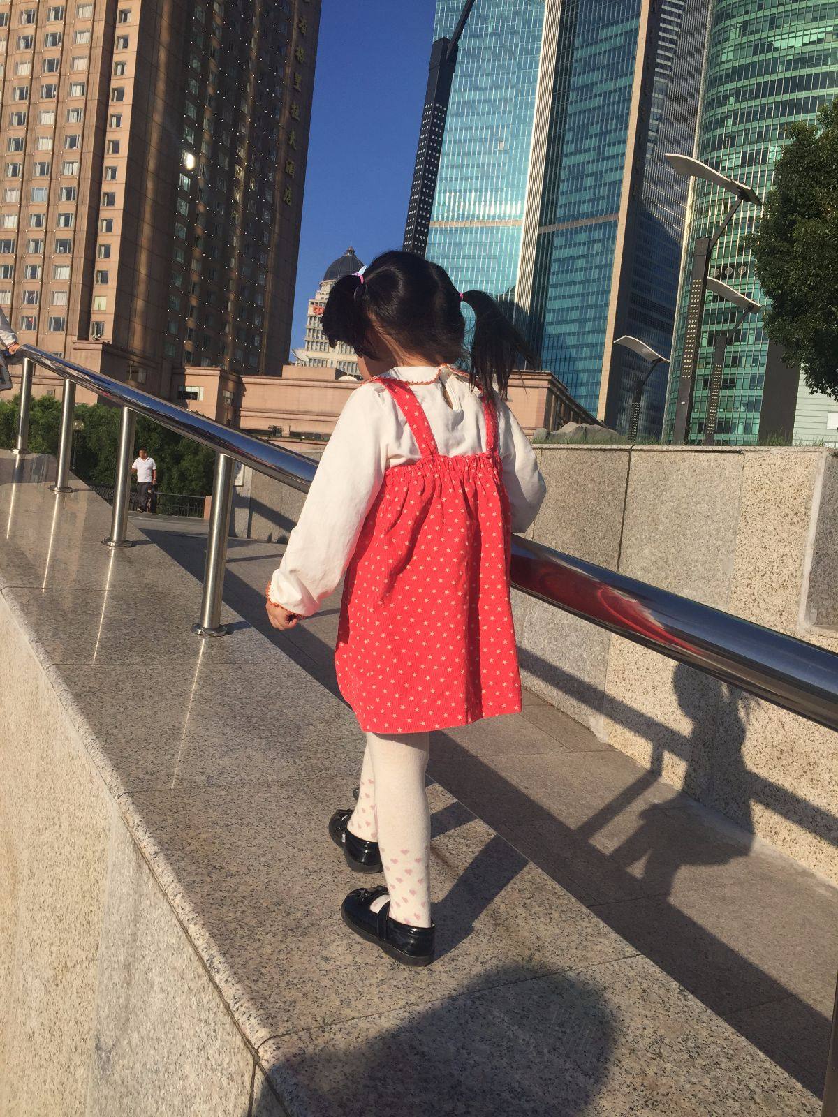 亚马逊海外购值得买---欧莱雅儿童二合一热带芒果洗发露  �