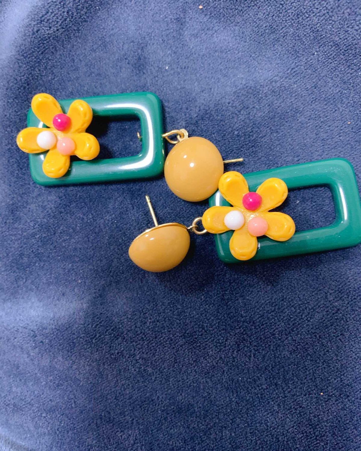 白菜价耳环～一百买一堆 🍭是的，标题不是夸张，图中这些耳环