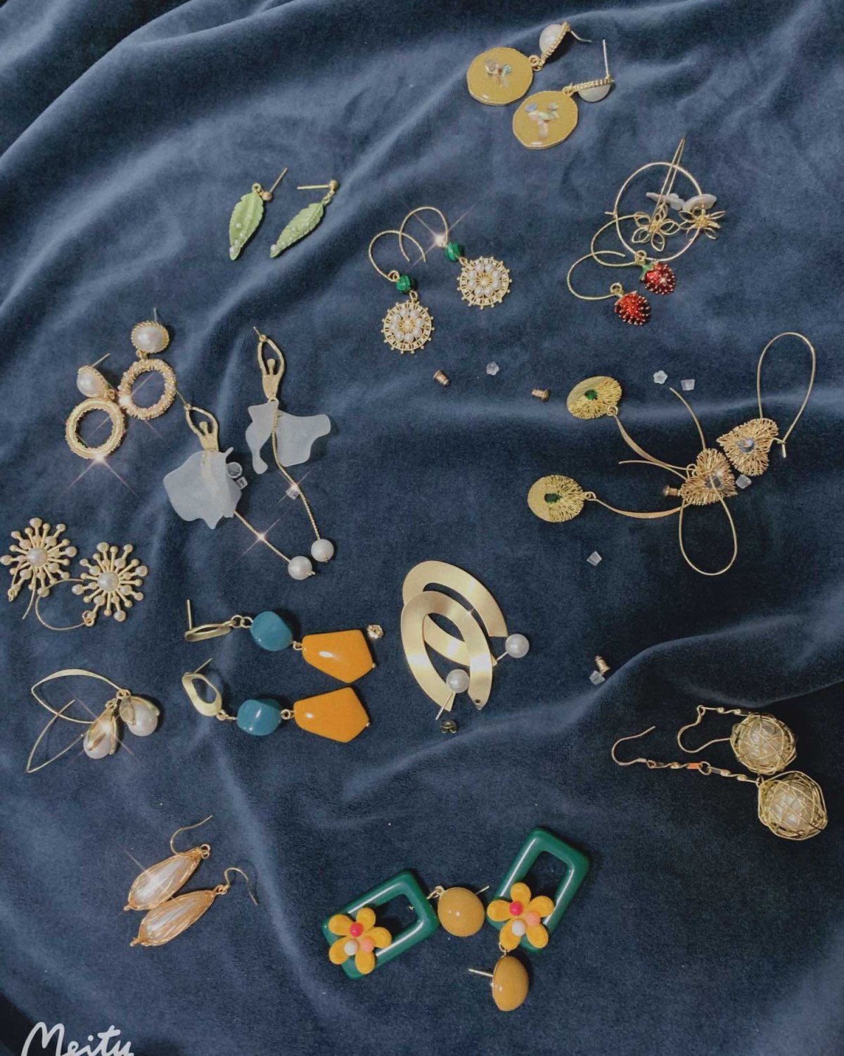 白菜价耳环～一百买一堆 🍭是的，标题不是夸张，图中这些耳环