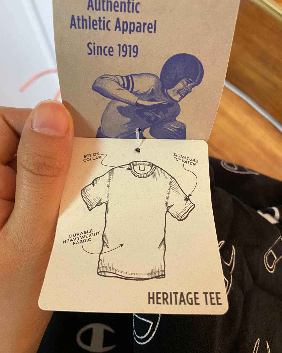 海淘惊喜---白嫖的冠军T恤😋 🔺衣服是之前ebay的冠