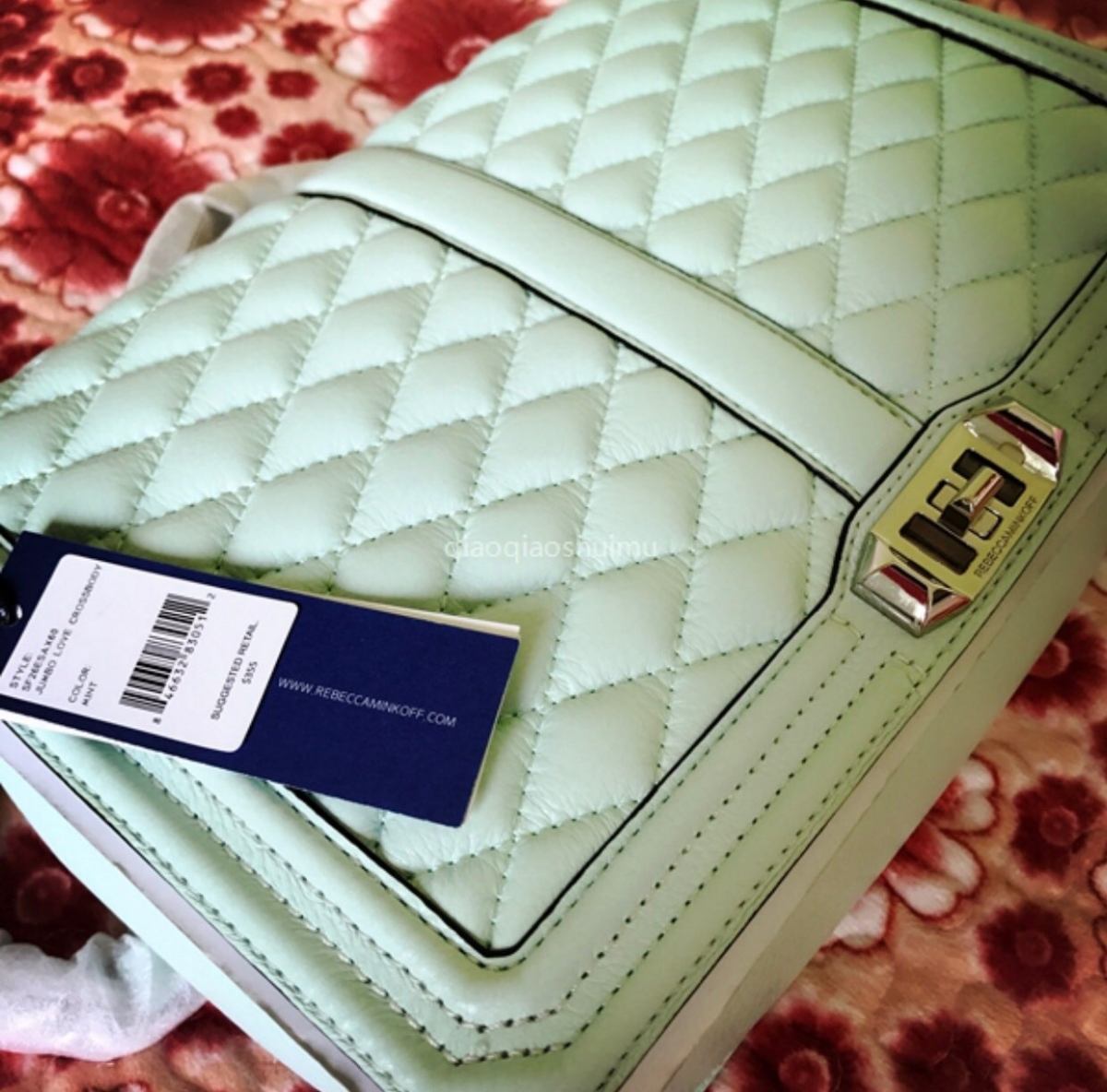 有段时间特别着迷rebecca minkoff的包包，一口气