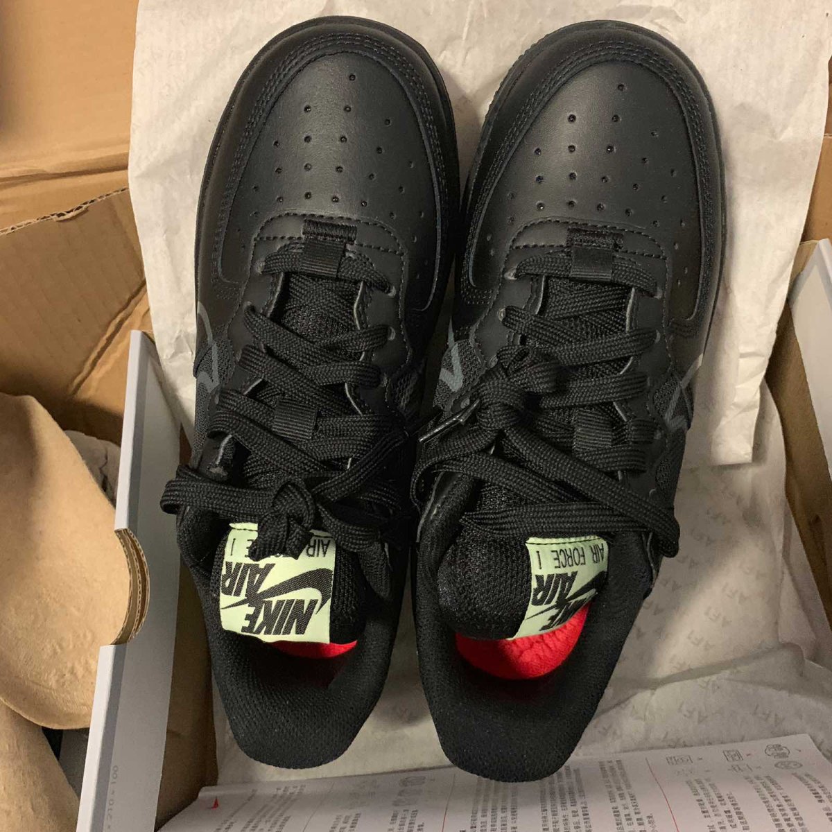 nike air force1运动鞋  ✨Nike的air 