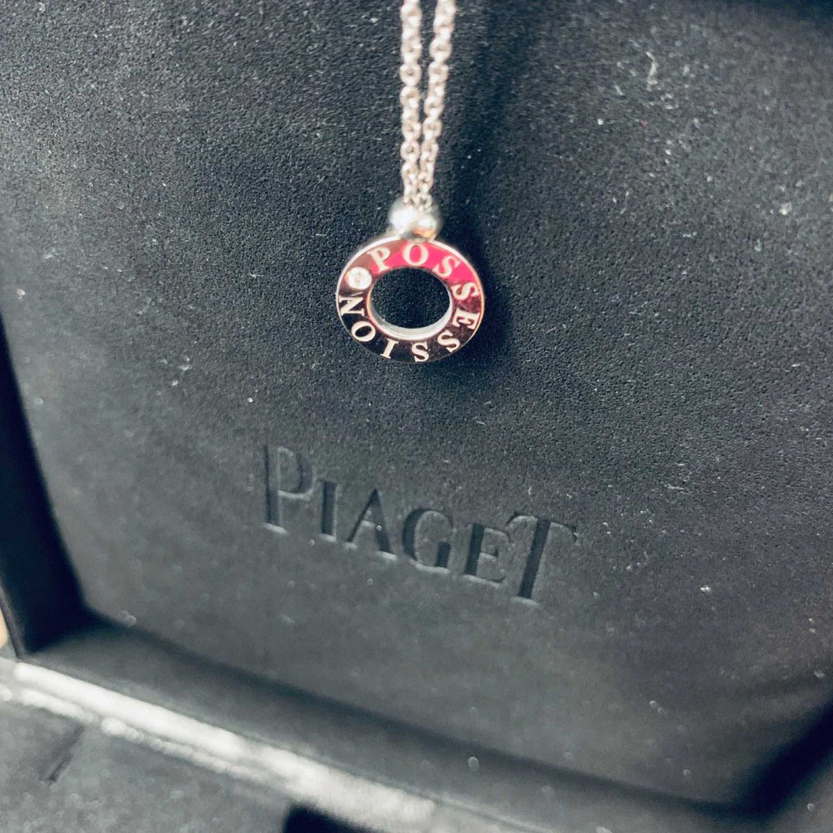 piaget possession圆环项链   ✨这是一款包