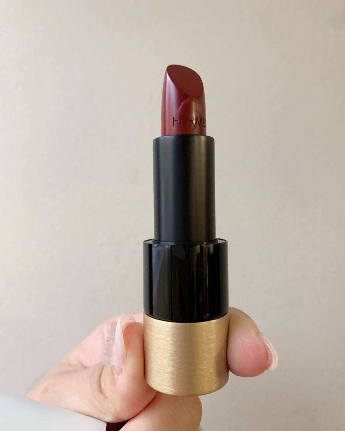 Hermes爱马仕口红缎哑光拼色唇膏85     色号85 