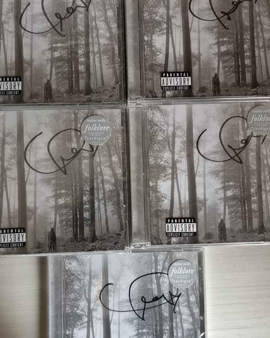 海淘开箱记——专辑转运开箱 作为追星女孩！签名专辑能不买吗？