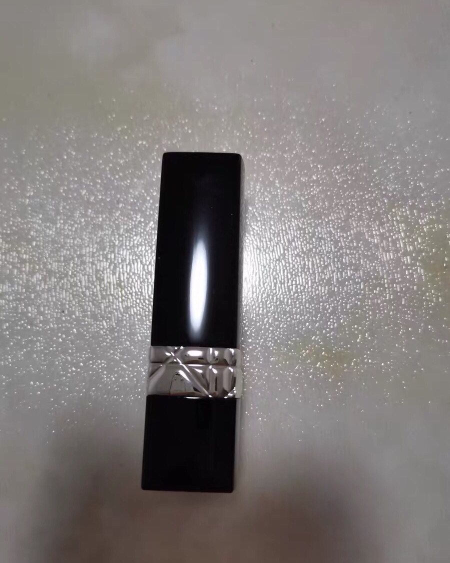 Dior烈焰蓝金643色号口红💄  ❤️Dior大家最熟悉