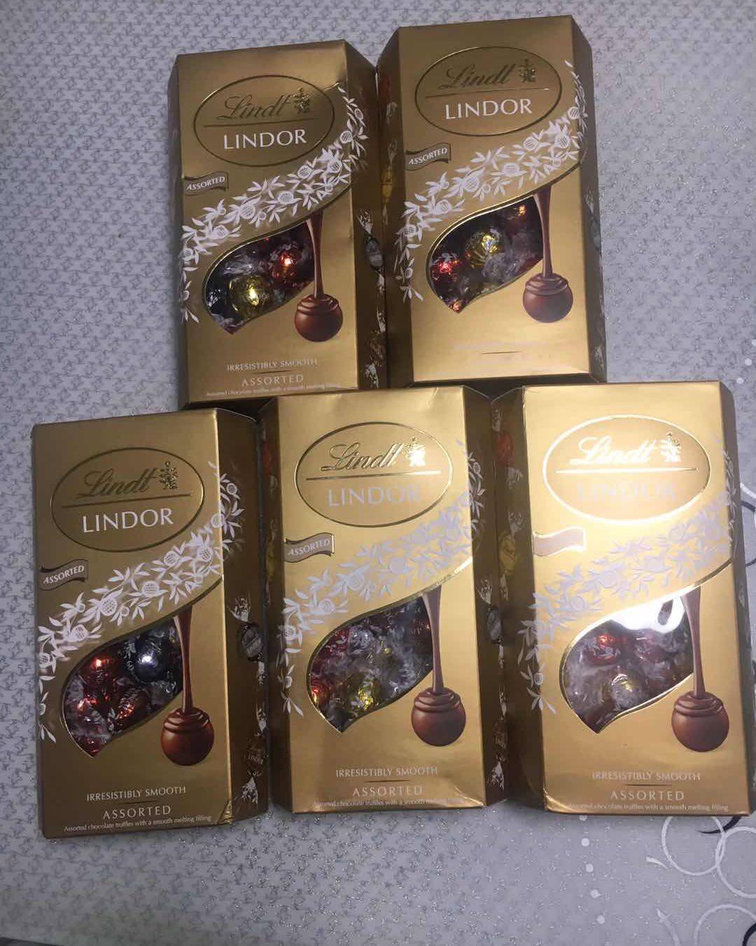 今日开箱  瑞士莲巧克力到了，我是亚马逊买的，打折算下来还是