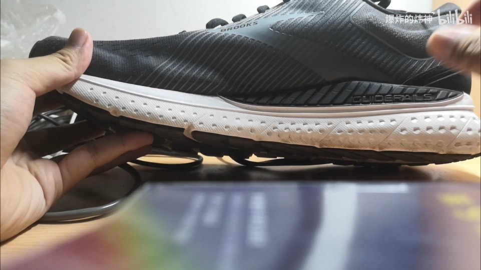 布鲁克斯超越7，中环转运标准线，物流依然稳定。       