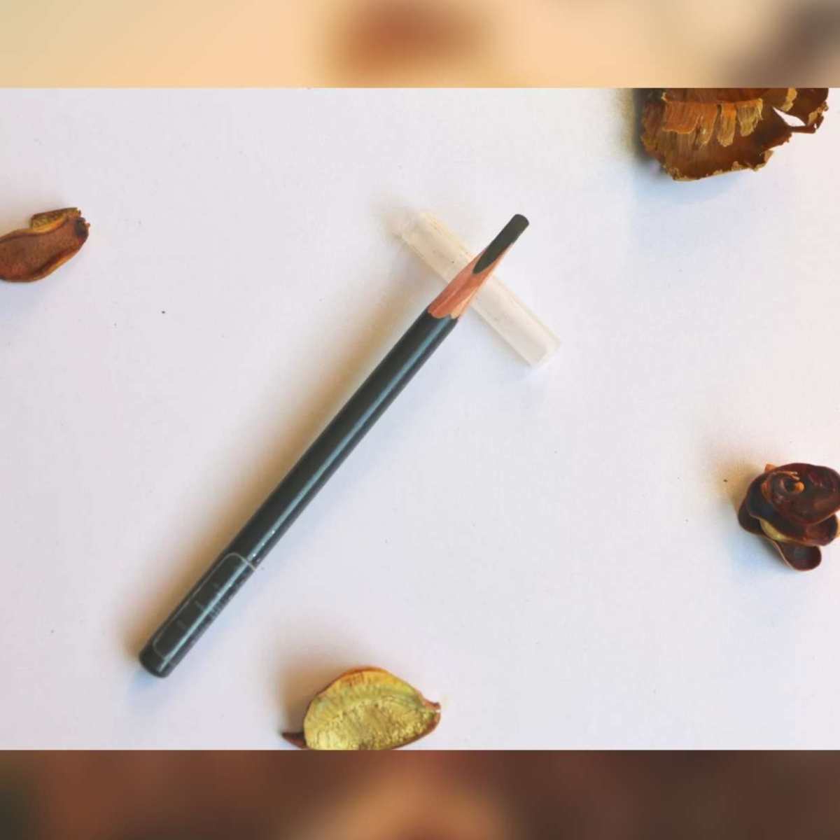 🌟亚马逊海外购！植村秀眉笔 眉毛可以显得有精神，更年轻，妆