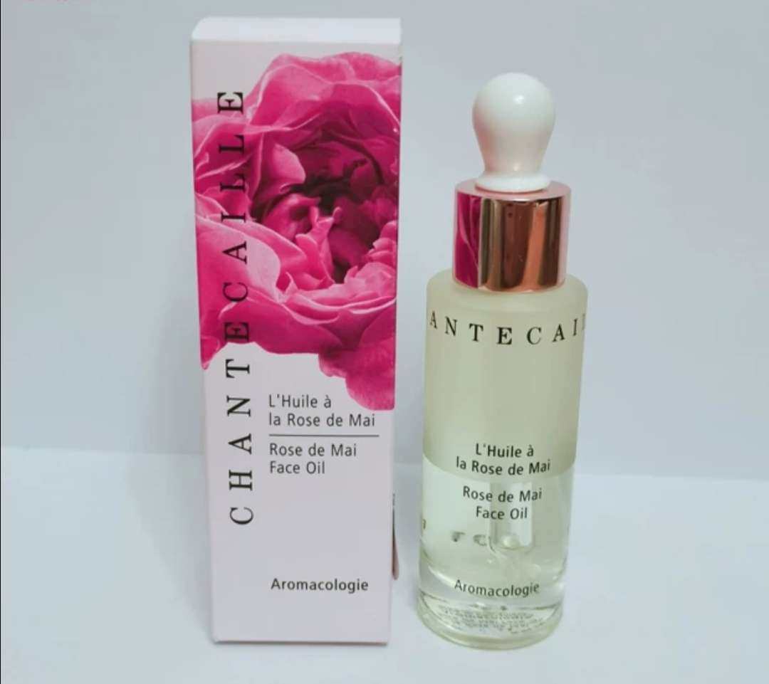 Chantecaille香缇卡可能不算是大众品牌，但是说起四