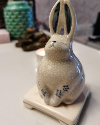 🐰提升幸福感的家居小物：日本香堂裂纹陶瓷兔子香炉  🐰日