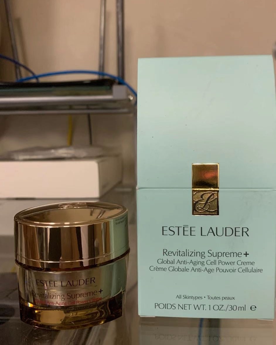 雅诗兰黛多效智妍面霜  这款面霜真的是让很多人踩雷了，我买的