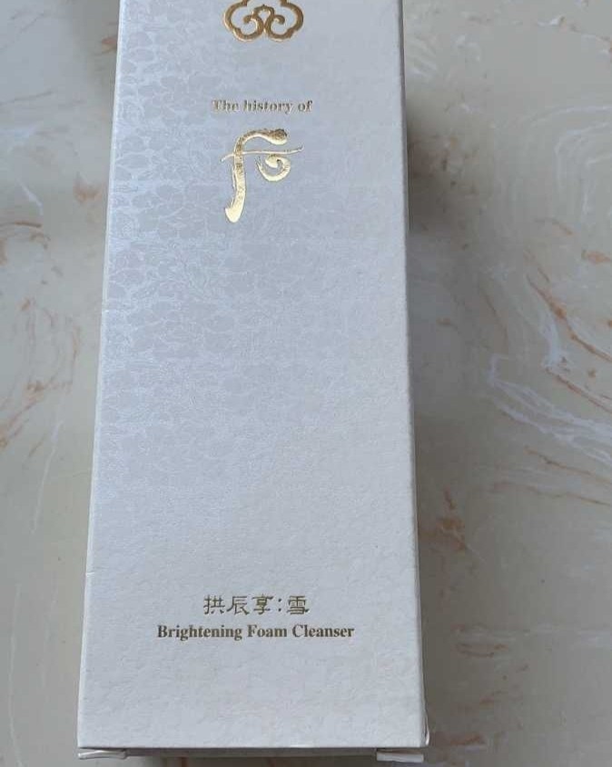 后whoo雪洗面奶 非常好用的一款洗面奶，性价比极高，强烈的