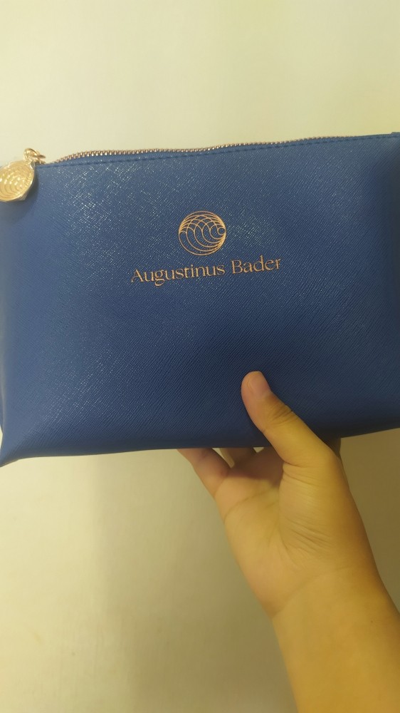✨Augustinus bader化妆包  我之前买了AB家