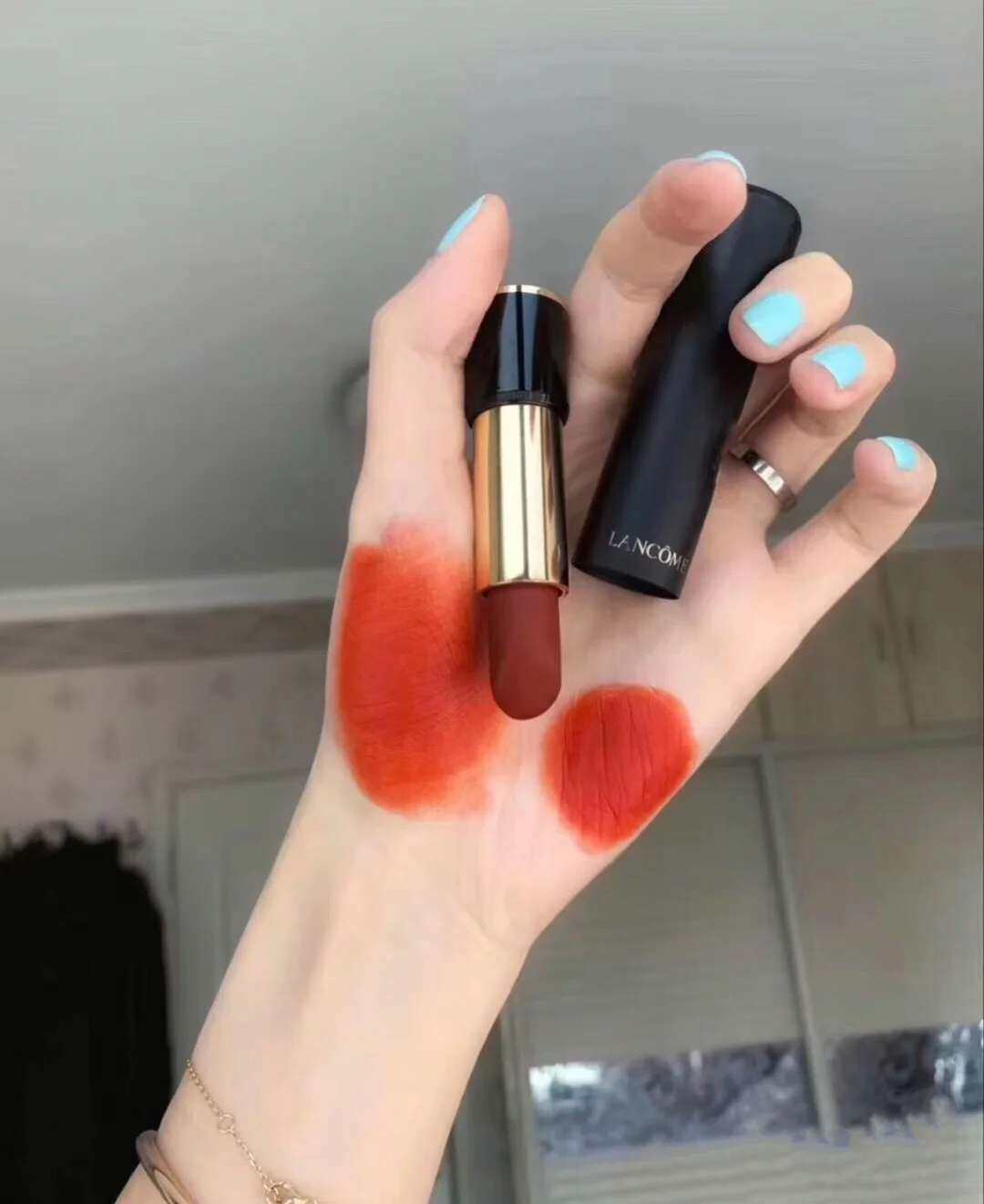 💄兰蔻Lancome196 朱砂橘口红！买它！ 最近大火的