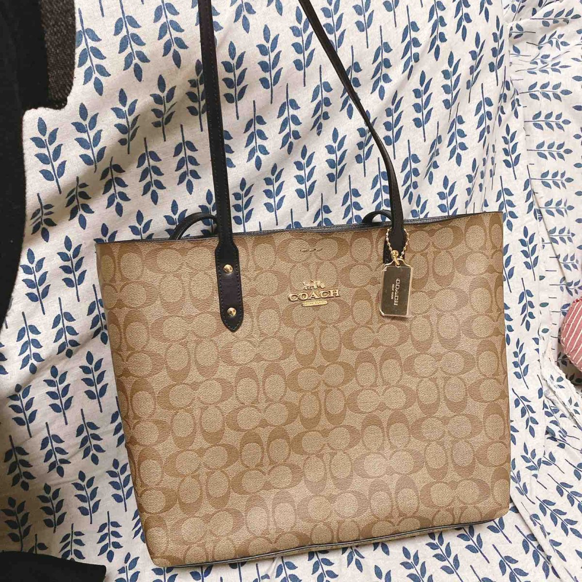 海淘开箱记---coach奥莱托特包🛍 🎀这个托特包和之