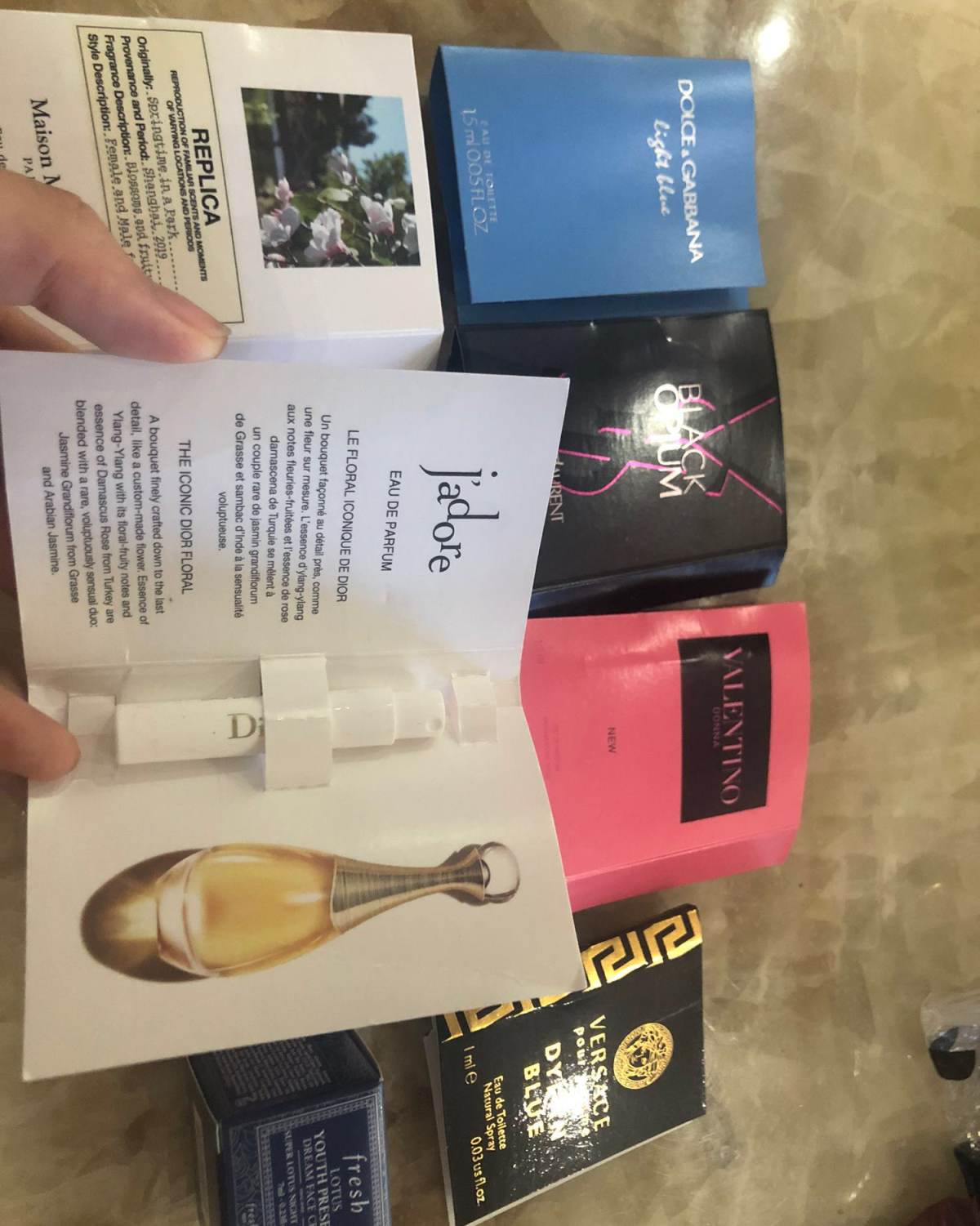 丝芙兰的小样套装 香水小样✖️7 Fresh睡莲面霜小样✖️