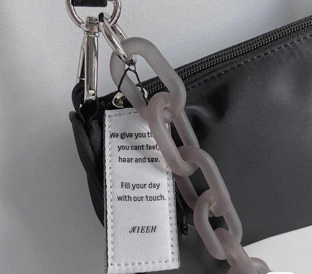 Nieeh🥰超级好看的性冷淡包包丨直邮美国 虽然不是jen