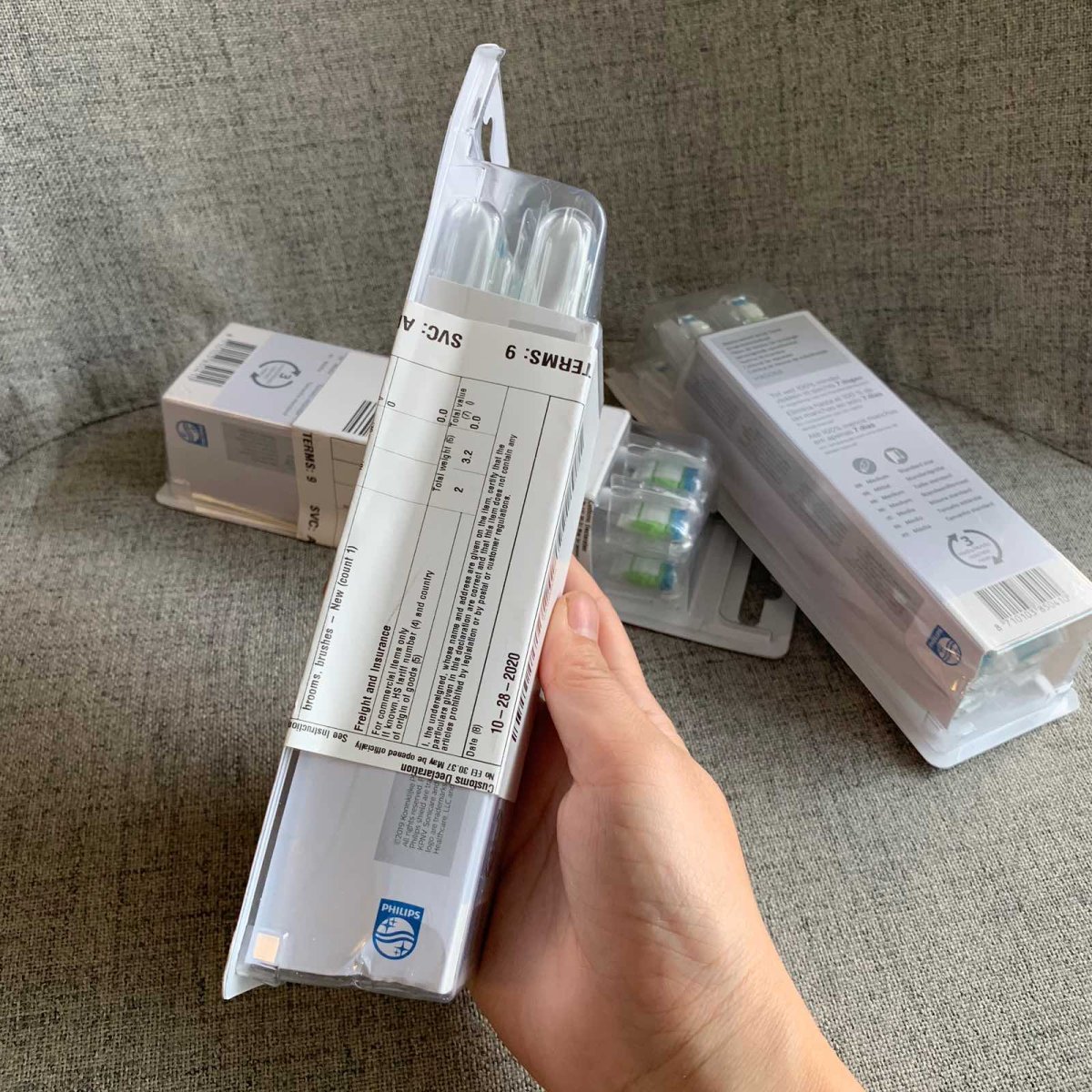 飞利浦钻石刷头  ✨这款电动牙刷刷头也算是亚马逊的畅销商品了