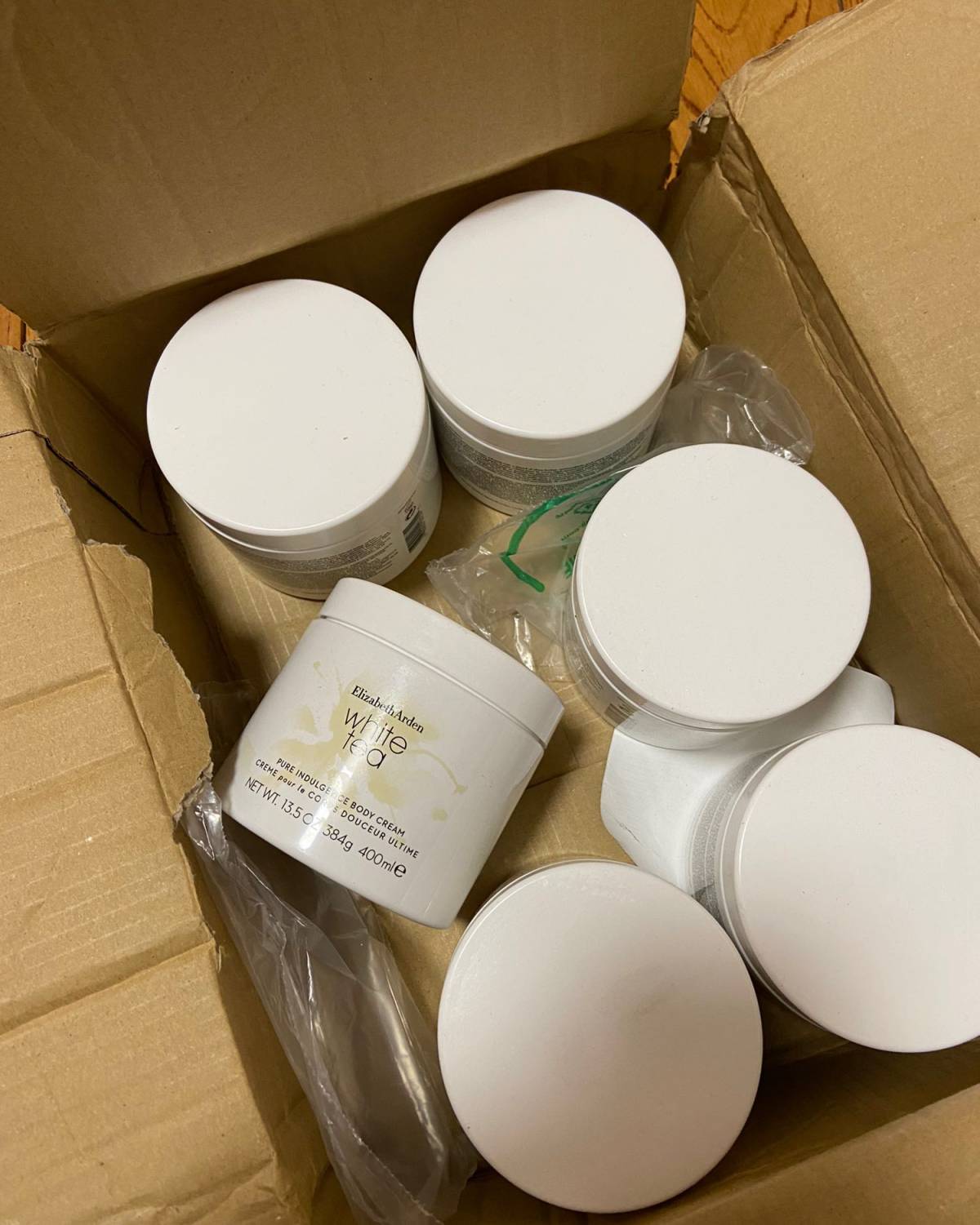 雅顿白茶身体乳 继续到货 好几波到货，货到就分光 这次还有一