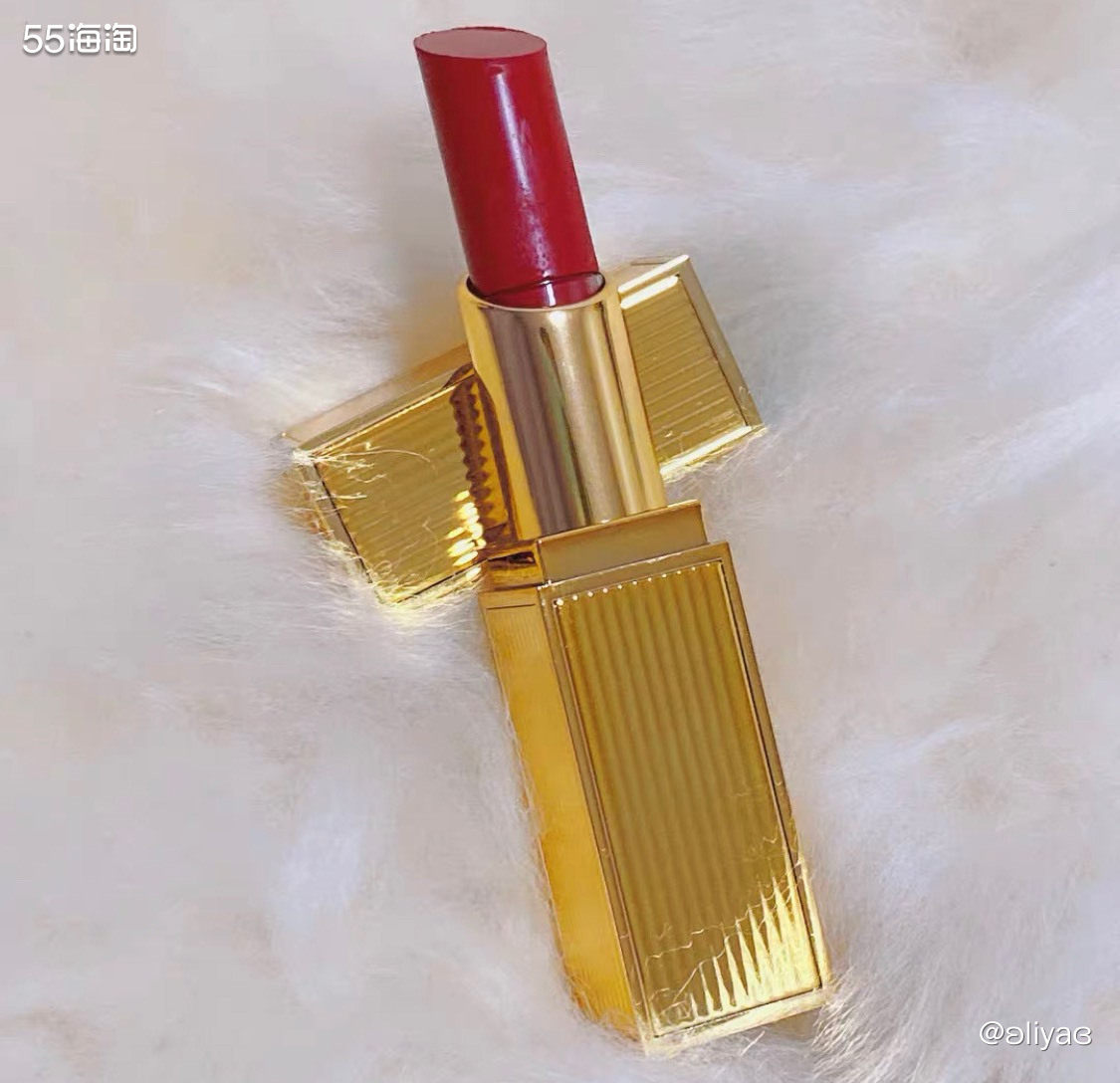 💄运通卡黑五海淘晒单-3折入的TF白管口红  每个女孩子都