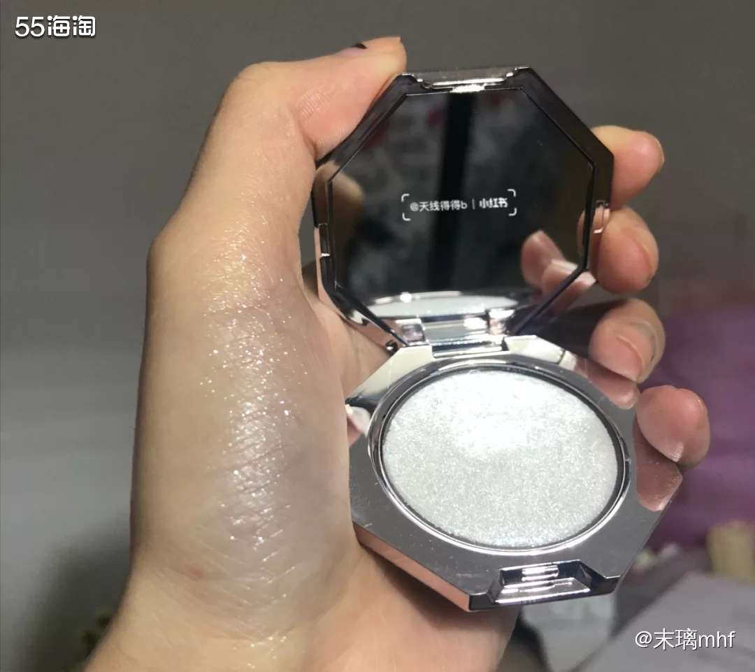fenty beauty唇釉fussy1.5ml+高光2.8