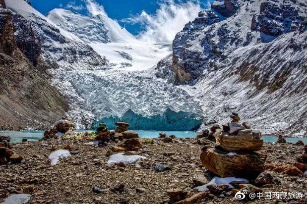7天面膜打卡——Day4 今天敷自然堂雪域系列之冰川水光面膜