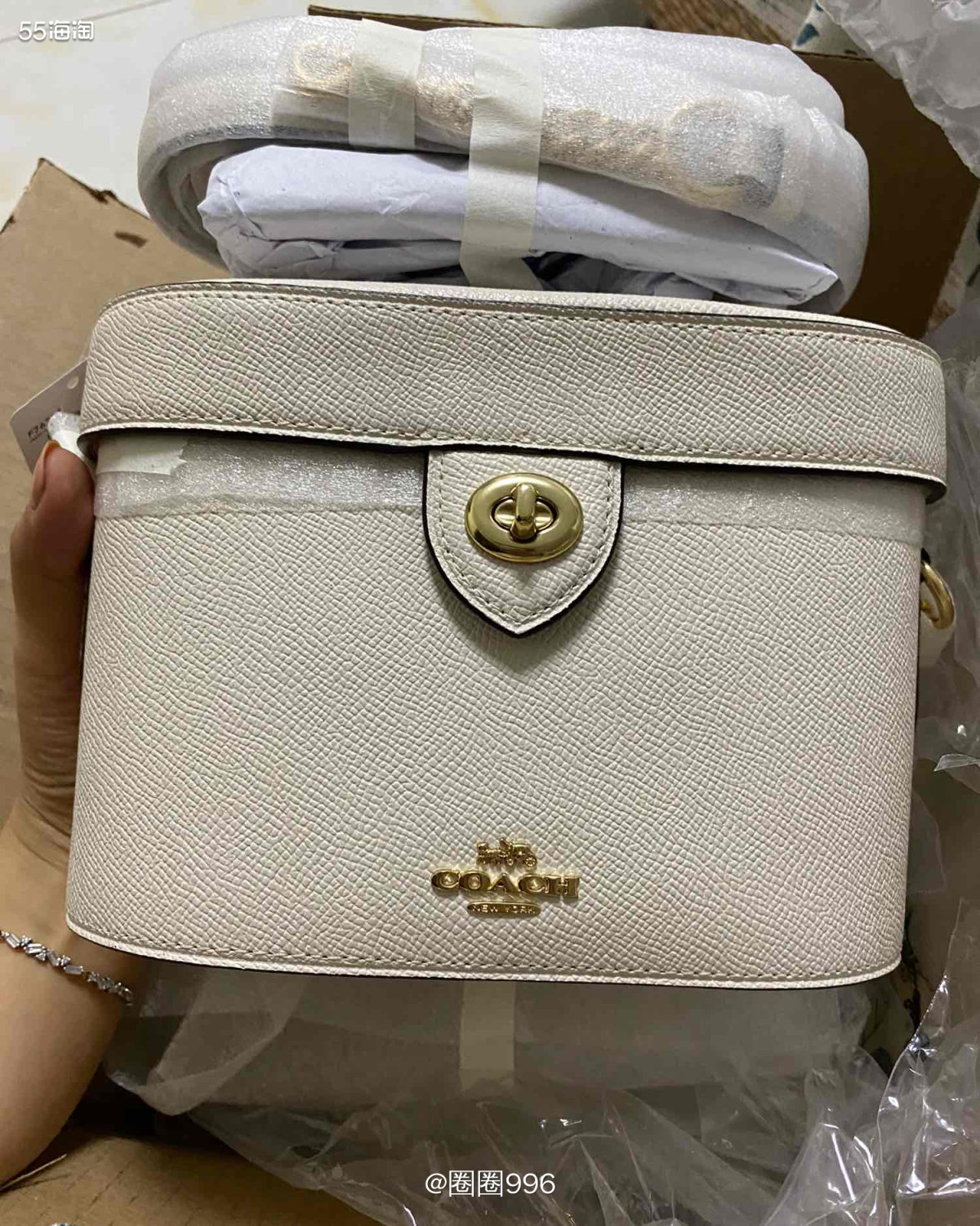 🛍Coach奥莱白盒子包晒单 奥莱的包设计越来越好看了，价